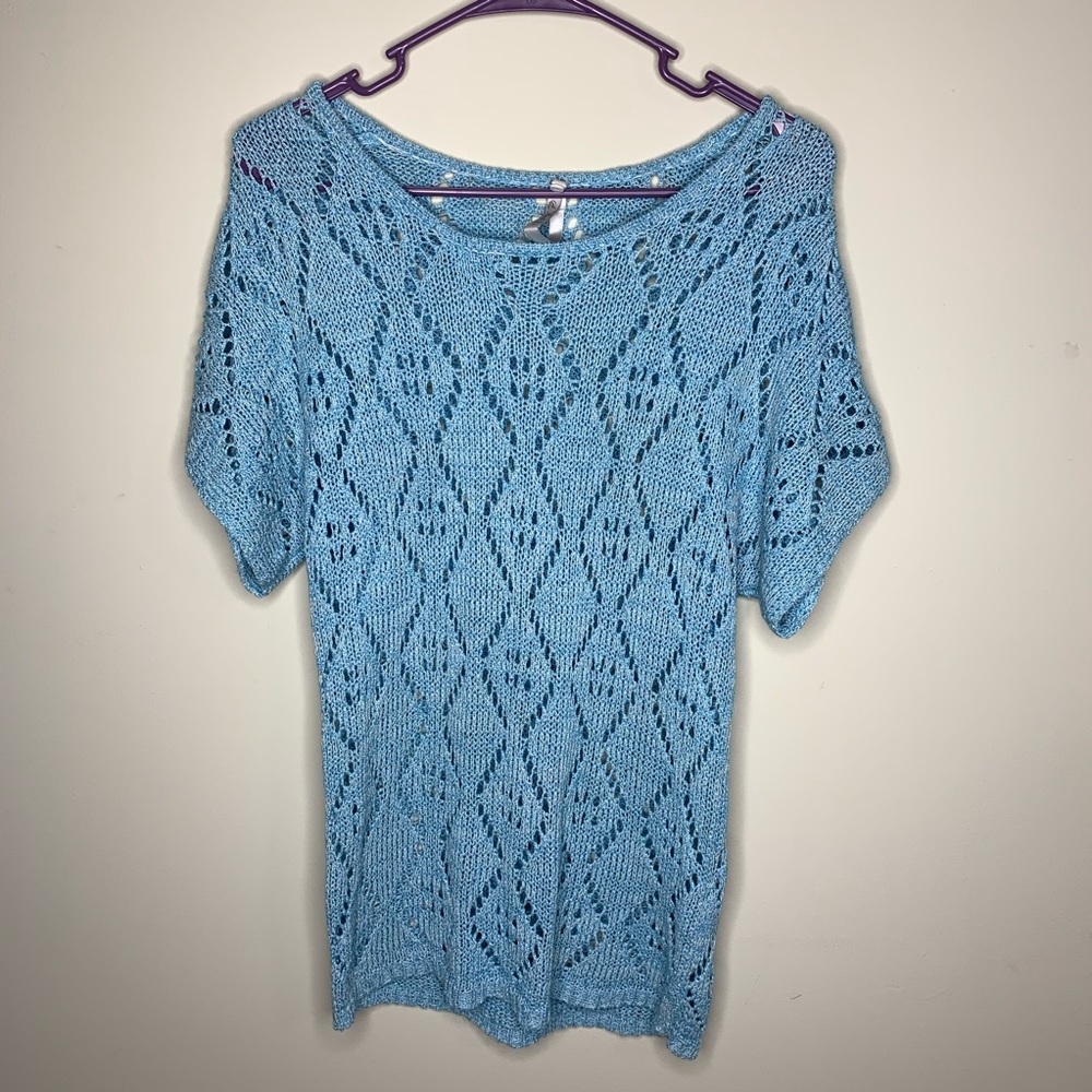 Leo & Nicole sweater small